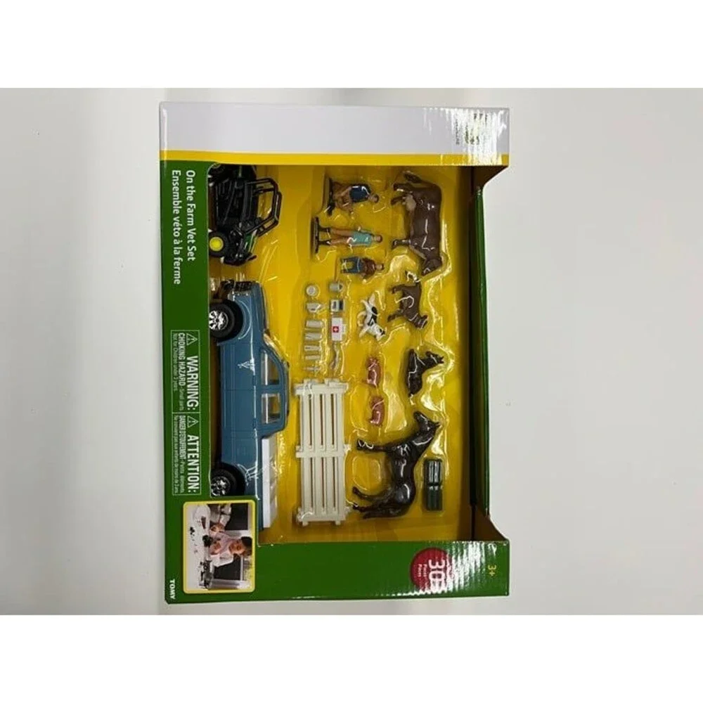 NEW John Deere 1/32 On the Farm Vet Set 30 Pieces
